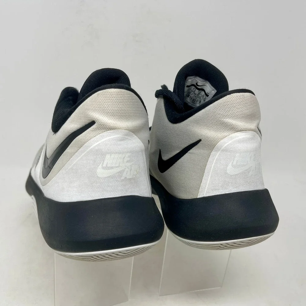 Nike Air Precision II Sneakers Men's 8 1/2‎ Black White 1,4,4,9:S-145